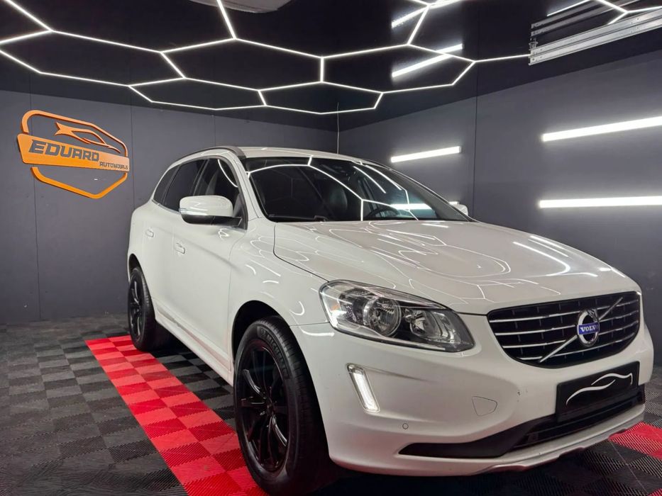 Volvo XC 60 Volvo xc60 2.0D4 181cp Automatic