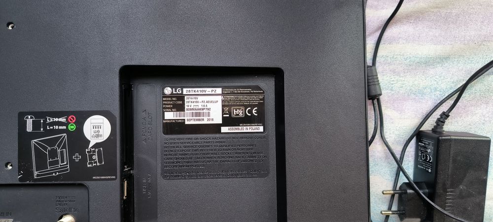 Телевизор 28 инча LG