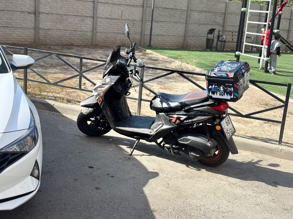 Мопед самурай.