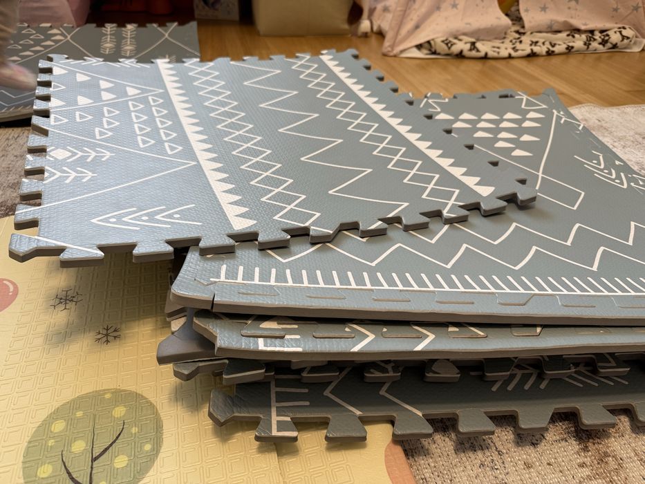 Covor puzzle din spuma cu 8 bucati 60cm*60cm