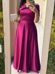 Rochie satinată fucsia