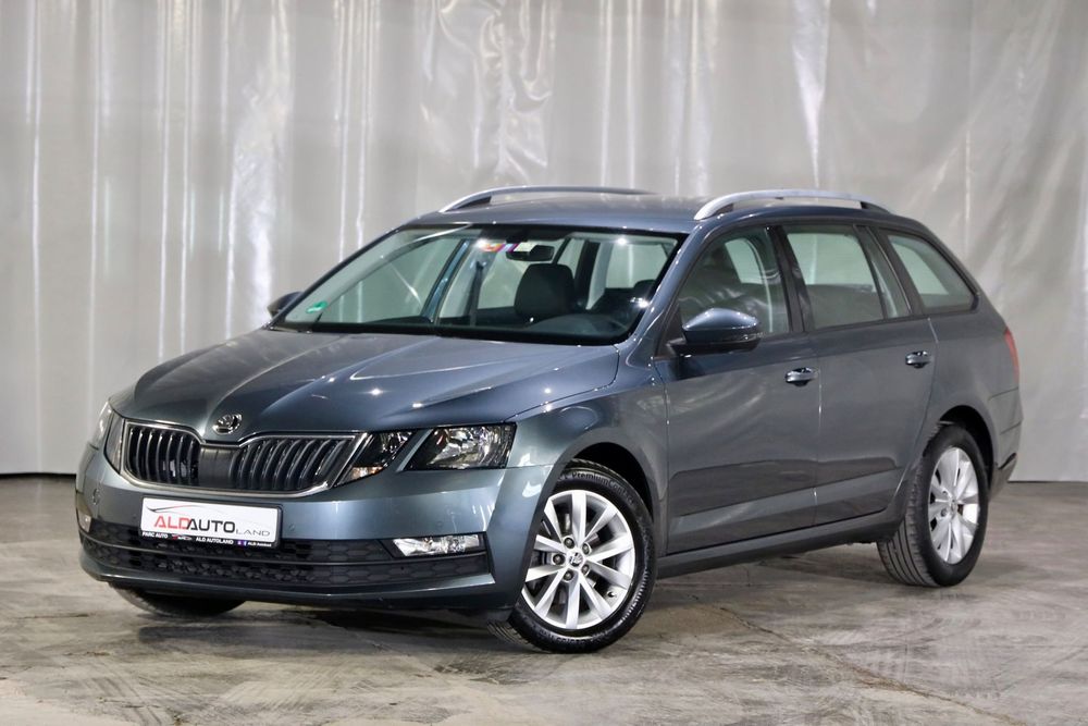Skoda Octavia Apple CarPlay * Android Auto * Clima * Navi * Incalzire scaune *Carlig