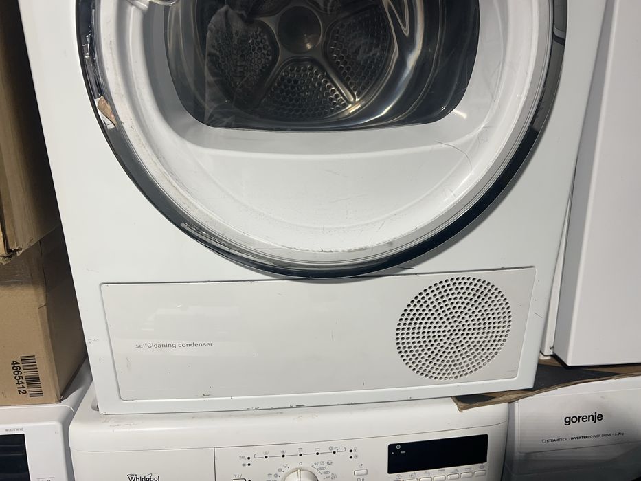 Uscator de rufe Siemens 9 kg , cu pompa de caldura