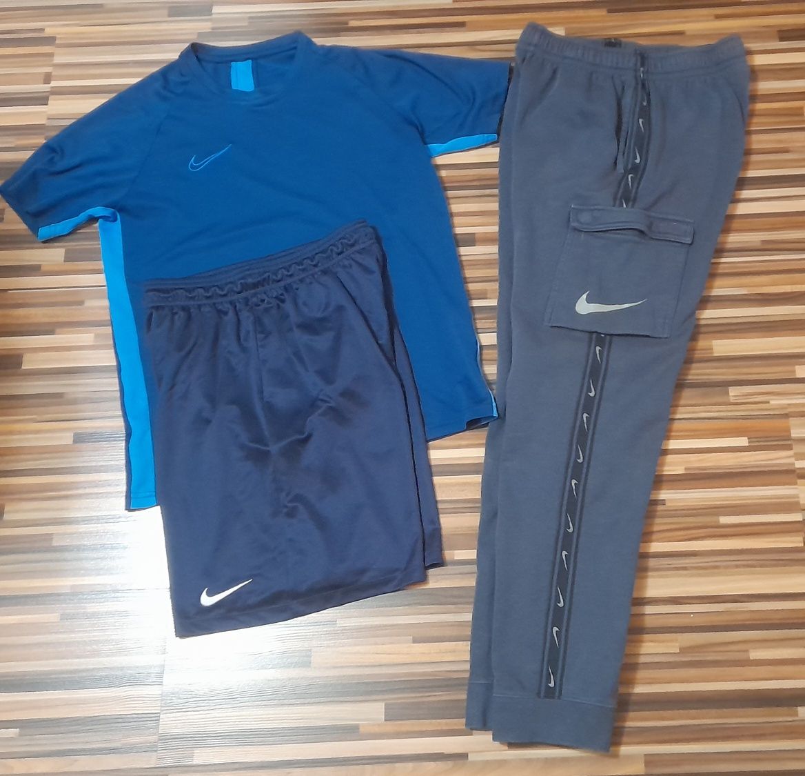 XL 158-170 NIKE оригинален лот 3 части за момче