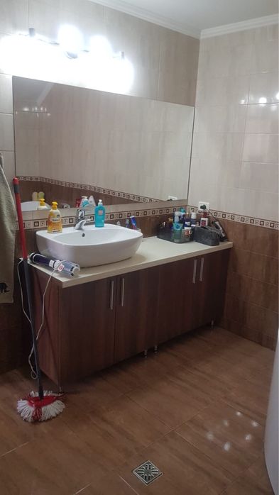 Casă de vânzare in Vlădesti