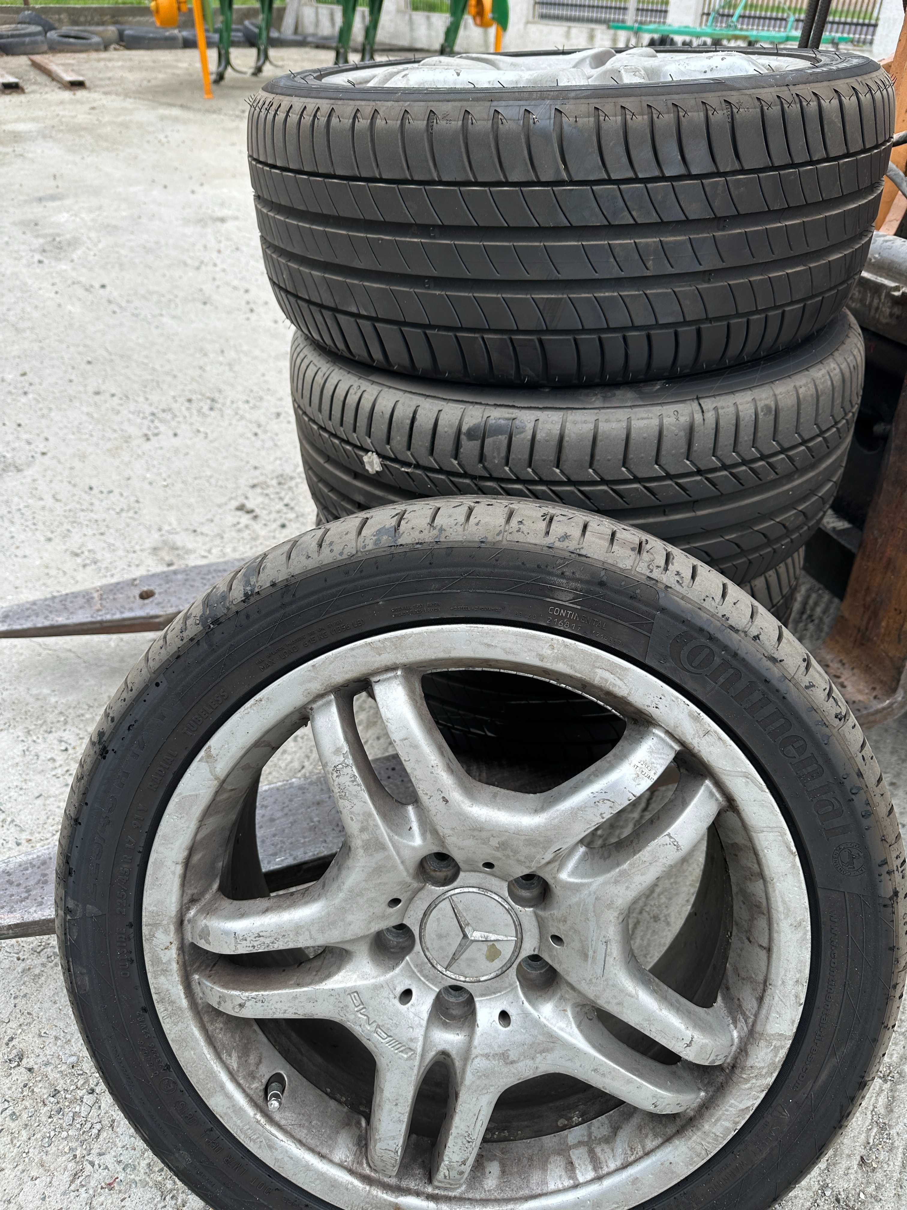 4 jante Mercedes + Anvelope Michelin 225/45 R 17 originale