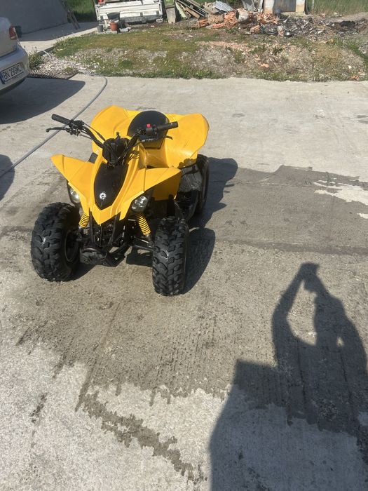 Vand ATV Pret 1000 €Negociabil!Pentru Copii!!