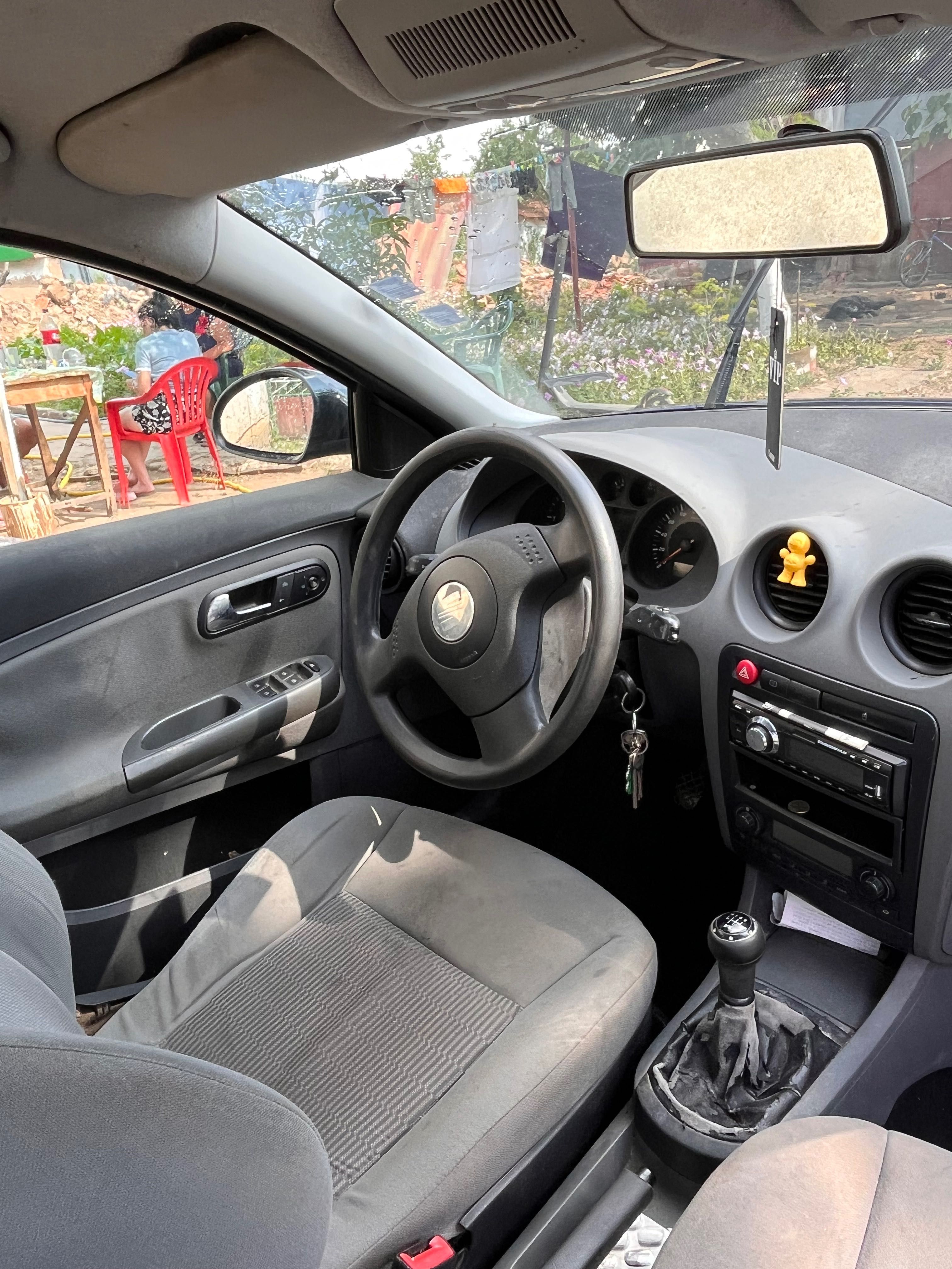 Seat Ibiza всичко платен  няма никакви проблеми