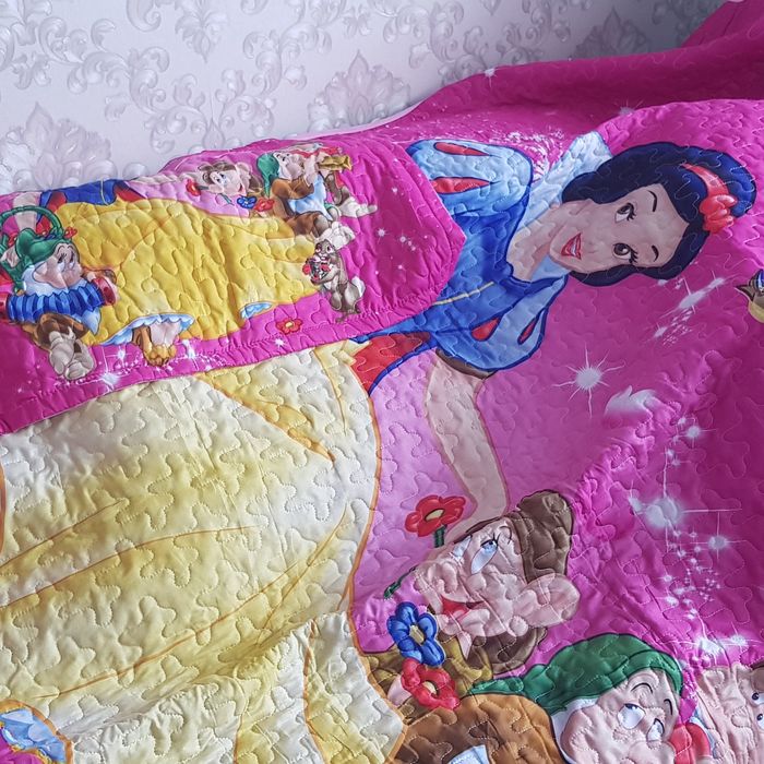 Покрывало новые, детские .рисунок 3д, размер 150/200. Новые