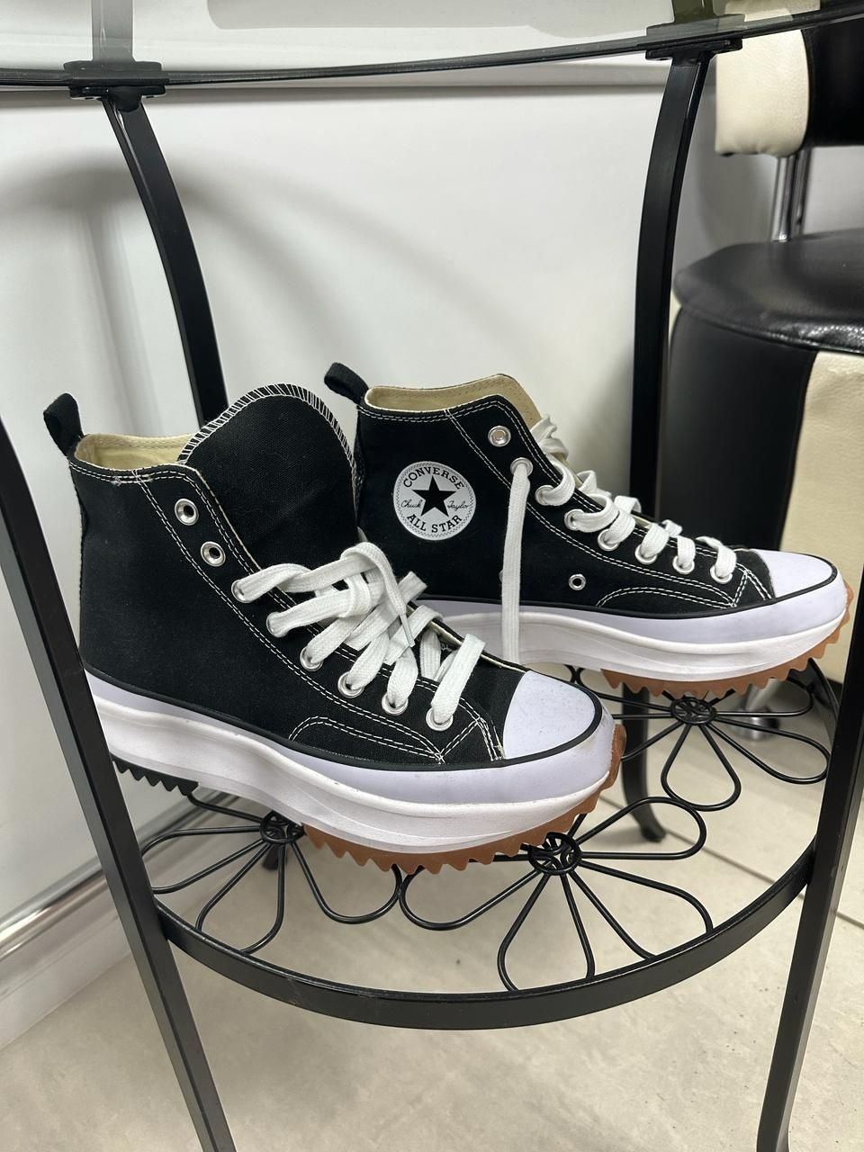 Продам кеды Converse