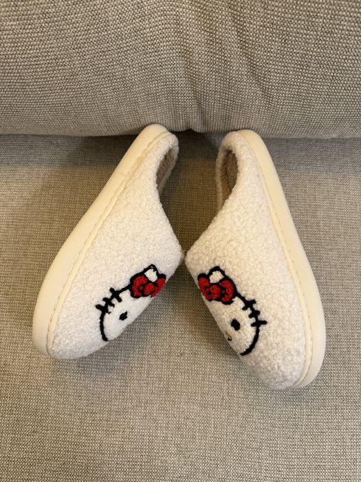 Papuci Hello Kitty 37
