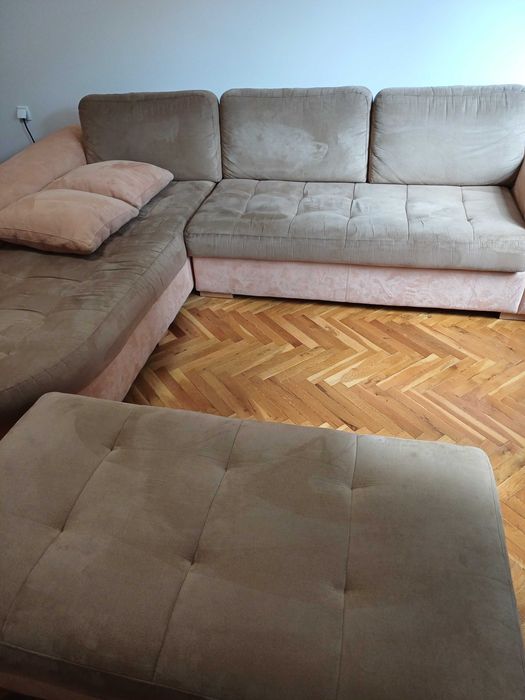 Диван за голям хол