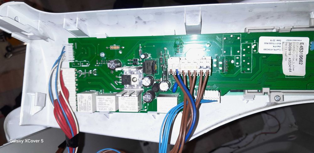 Пералня Candy CS4 на части