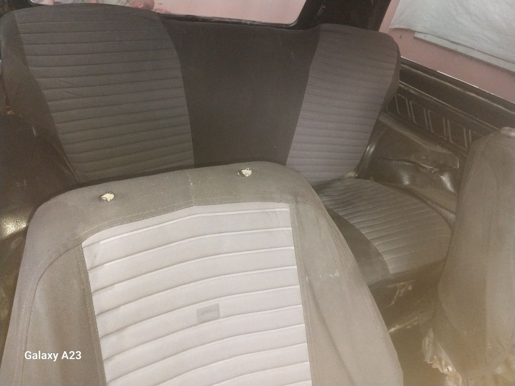 Niva 2121 sotiladi