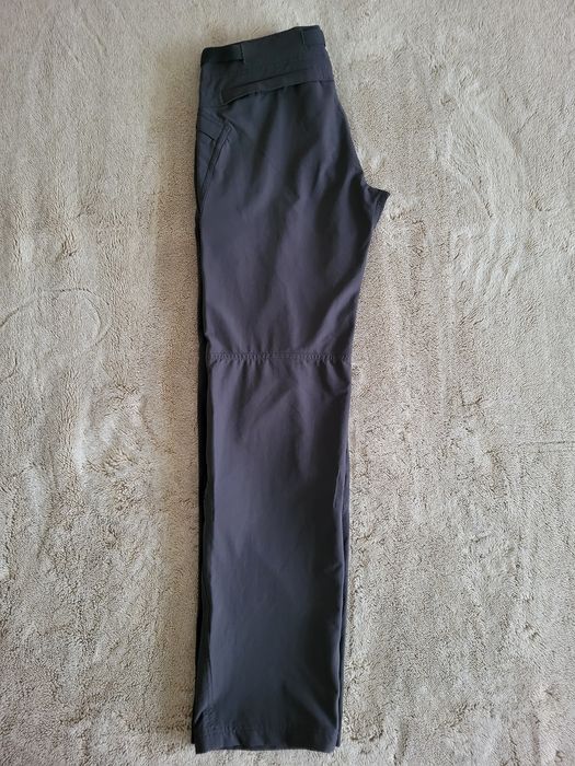 Pantaloni dama The North Face S-M