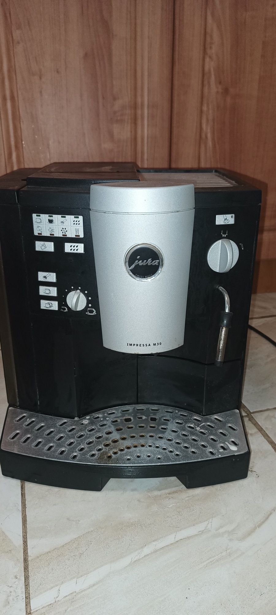 Продавам кафе автомат jura impressa M30 за части