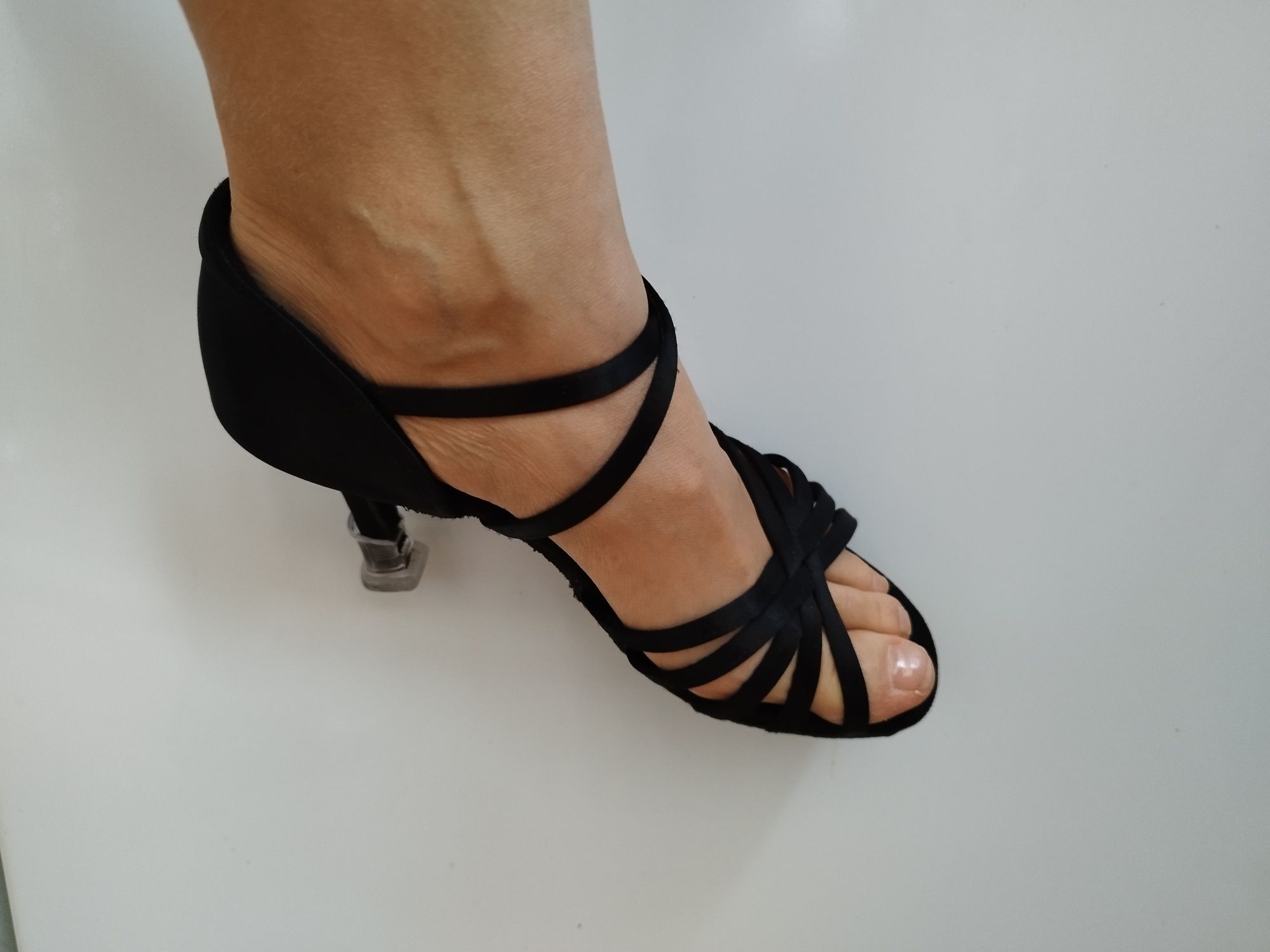 Туфли для латинских танцев