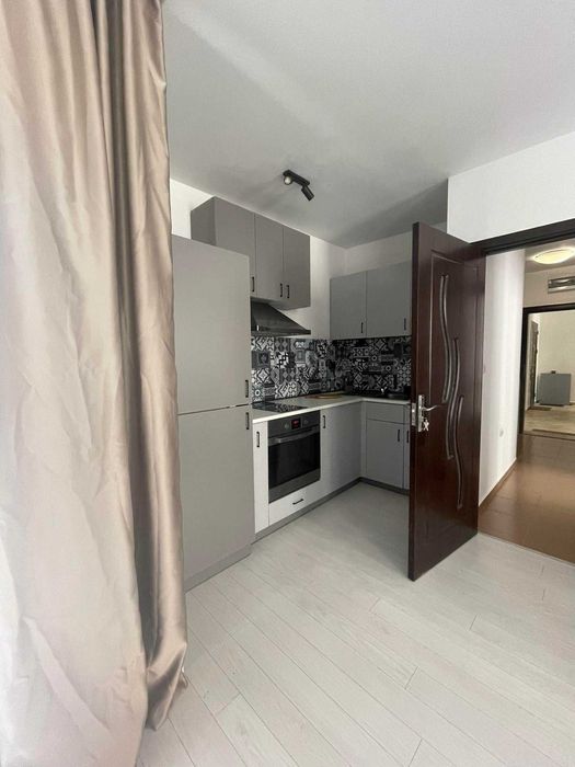 Дава се под наем Двустаен апартамент в София, Изток - 11 кв.м за 288.15 € - Снимка #3