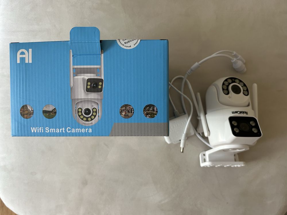 Външна Wi-Fi двойна камера с Ultra HD резолюция и функция проследяване