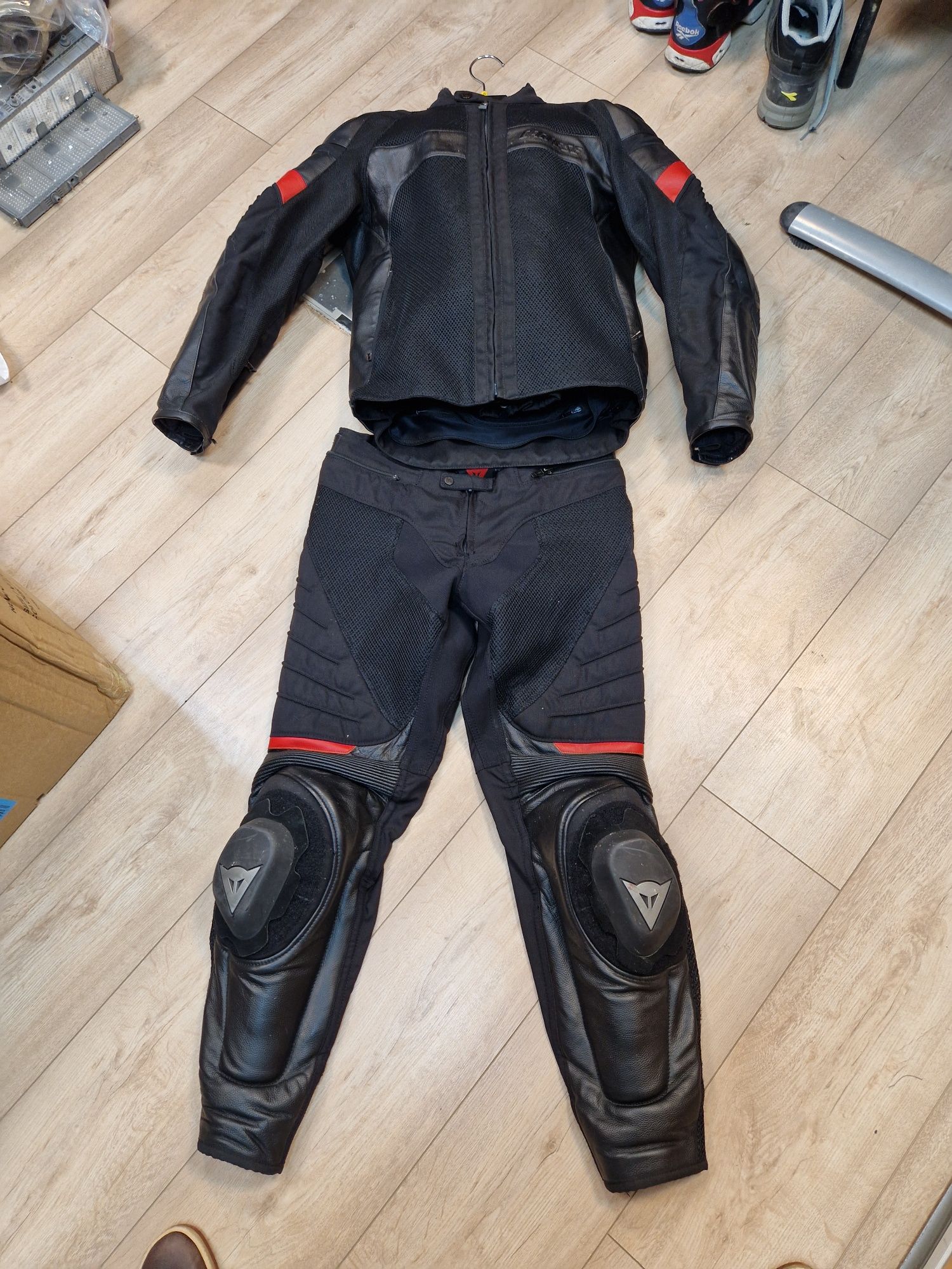 Мото екип Dainese