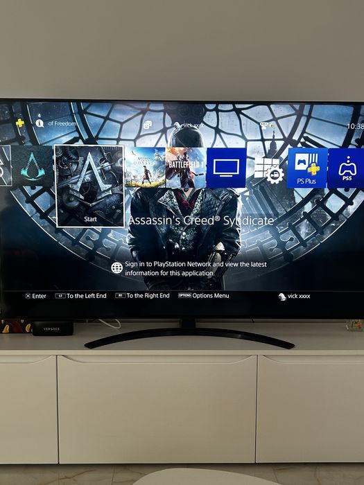 Vând playstation 4 pro, 1 terra împreuna cu cont și 50 de jocuri