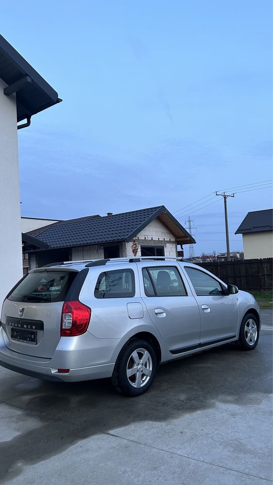 vand dacia logan