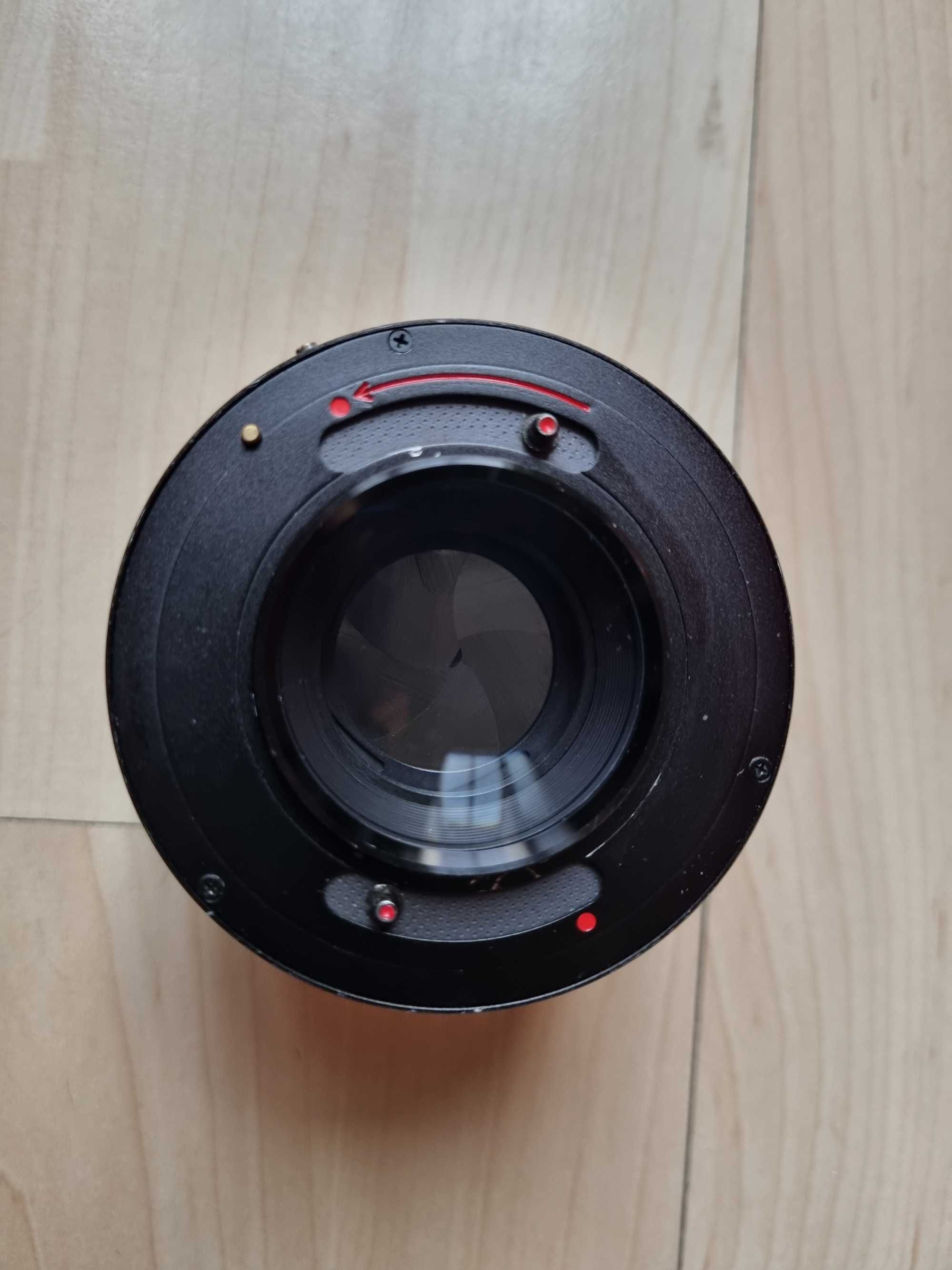 Средноформатен японски фотоапарат KOWA Six 6x6 и два обектива