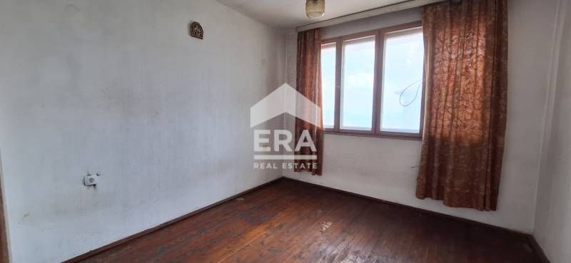 Продава се Четиристаен апартамент в Велико Търново, Картала - 111 кв.м за 1261 €/кв.м - Снимка #8