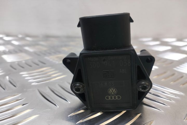 Senzor unghi de balansare a portbagajului hidraulic 3D0941038 Volkswa