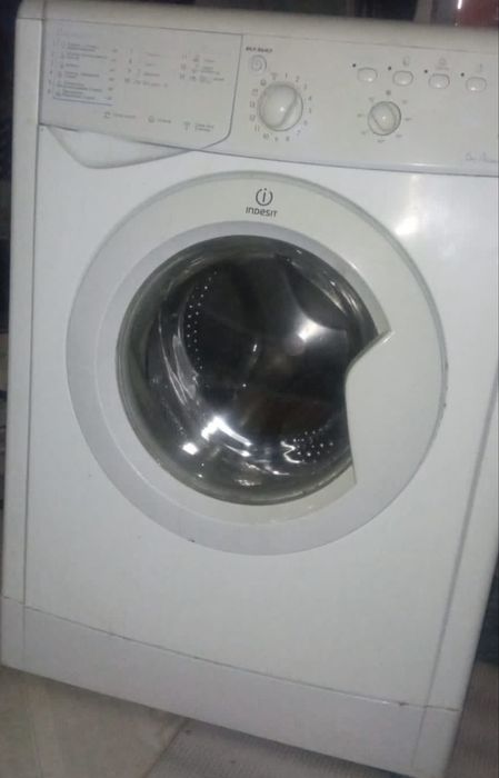 Стиральная машина Indesit
