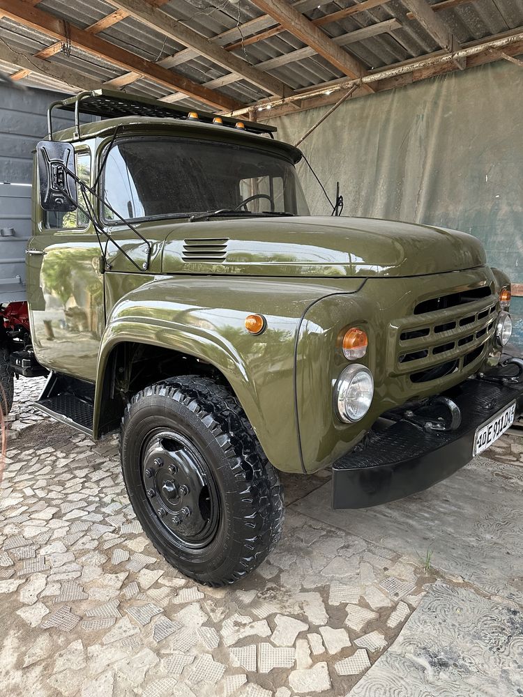 Zil 130 samasval 0 dan yeg’ilgan mator ural