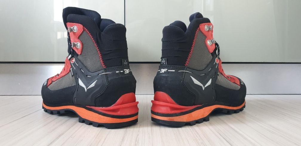 Salewa Crow Gore - Tex Vibram / 42.5 /27.5см ОРИГИНАЛ! Мъжки  обувки!