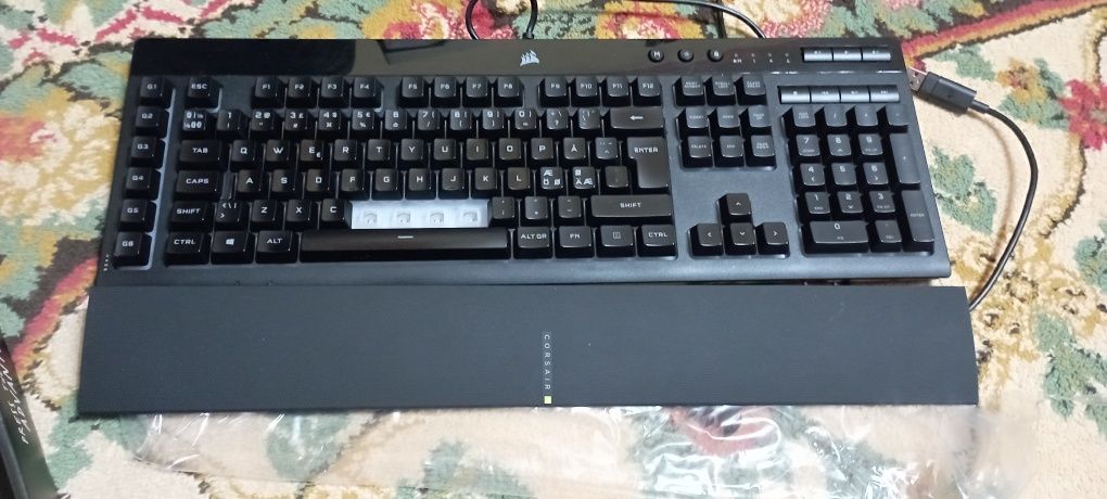 Tastatura Corsair K55 RGB Pro