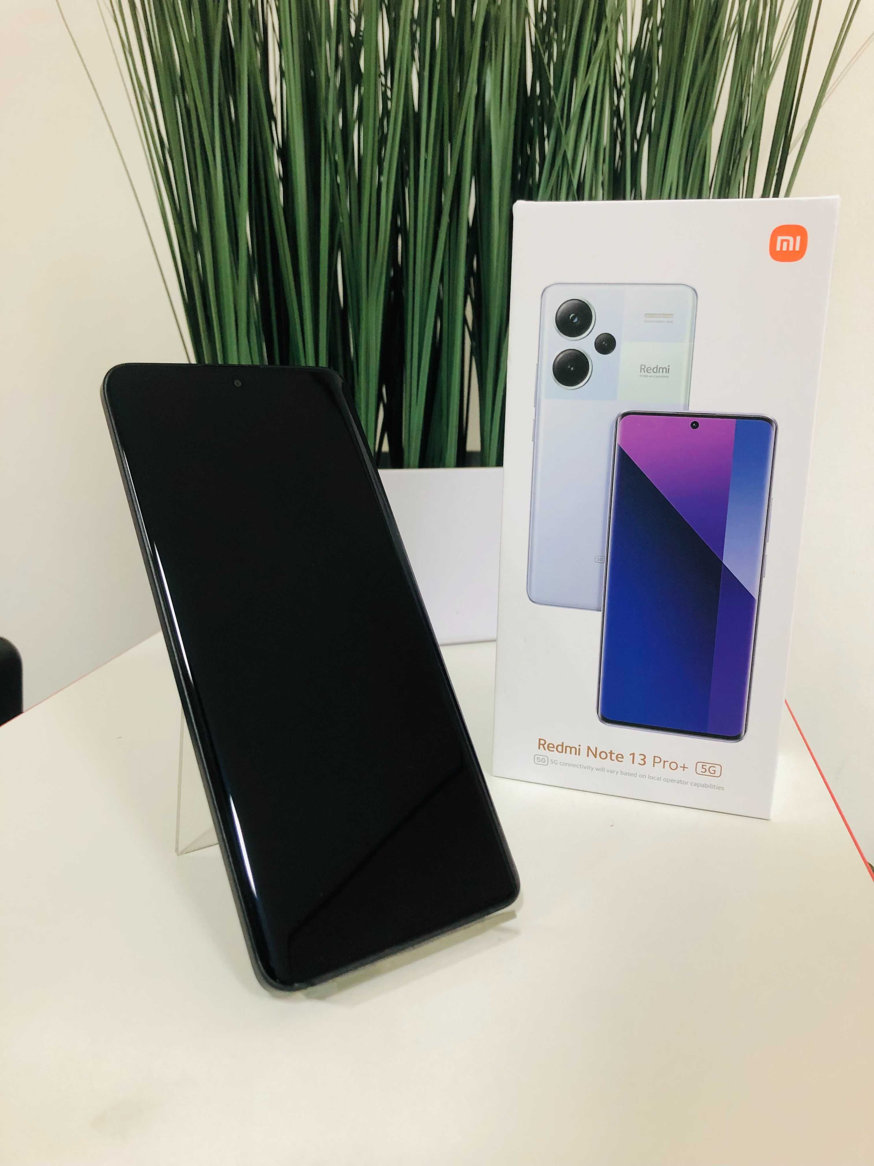 НОВ !!! Xiaomi Redmi Note 13 Pro+, 12GB RAM, 512GB, 5G, Midnight Black