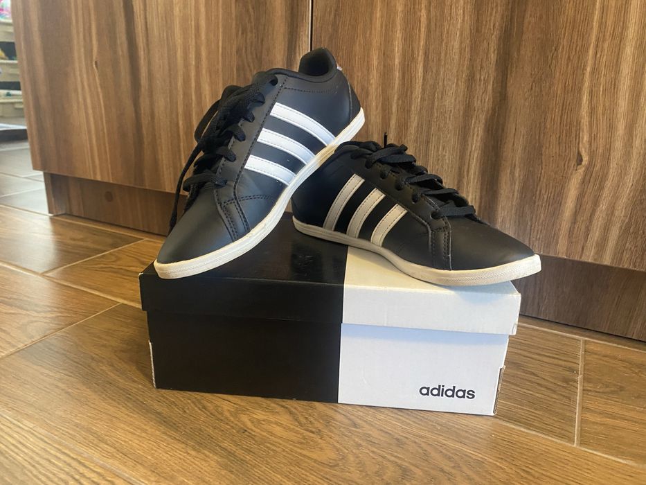 Vand papuci Adidas