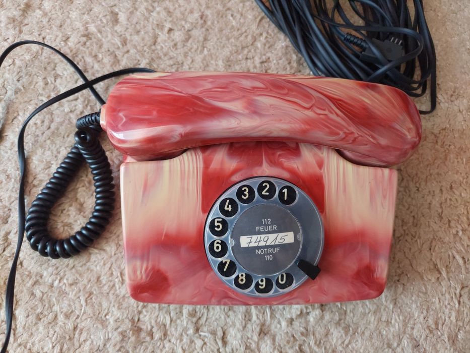 Telefon fix cu disc ,stare super ,culoare deosebita
