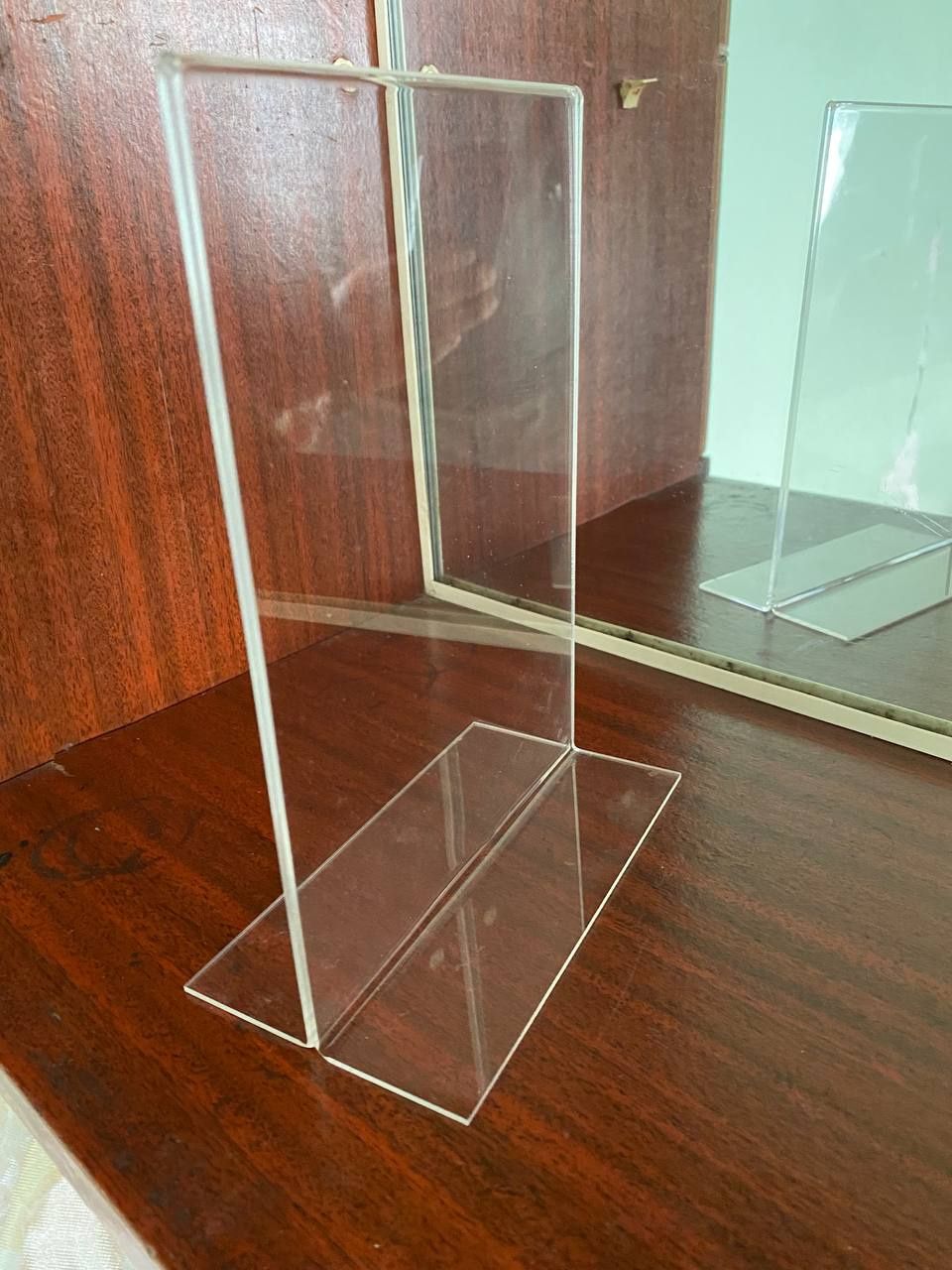 Ценники из оргстекла