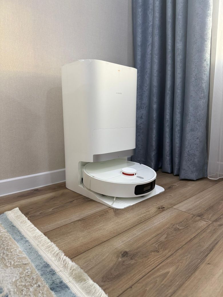 Продаю пылесос Xiaomi Robot Vacuum X20+ в