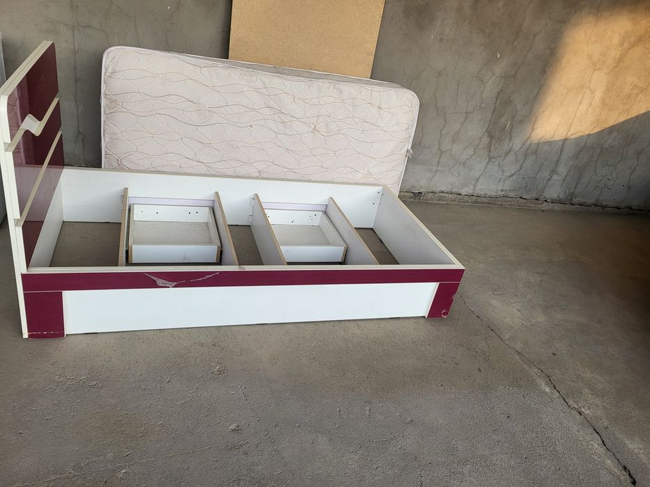 Detskiy krovat sostiyaniyasi zor