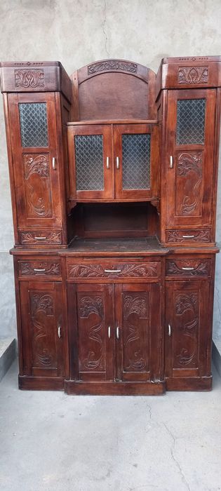 Продаётся шкаф деревянный