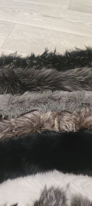 Продаю натуральный мех на капюшон