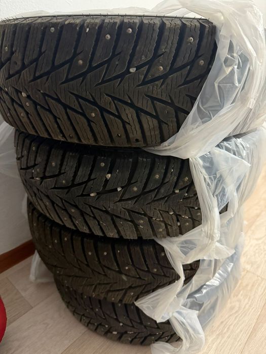 185/60/15 КАПСЕН   бағасы 100мың  жаңа деседе болады