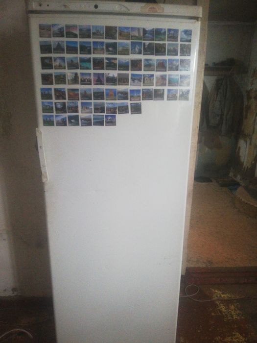 Продам морозильник