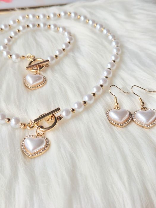 Set Colier Bratara si cercei perle Zara