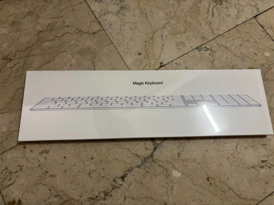 Tastatura Apple Magic keyboard numeric keypad noua sigilata originala
