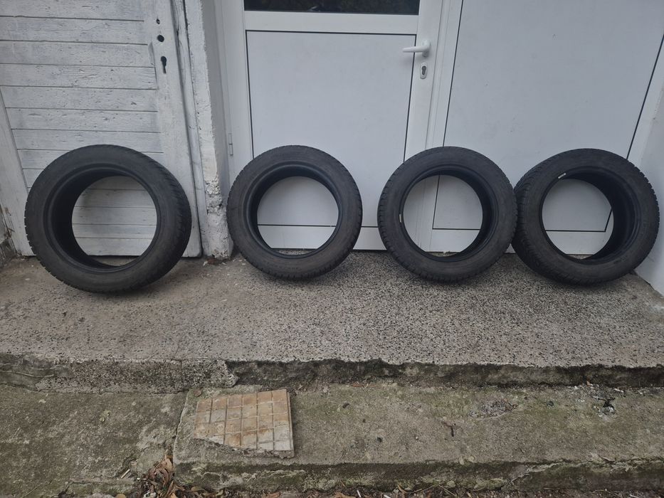 Продавам зимни гуми Debica Frigo 205/55/R16