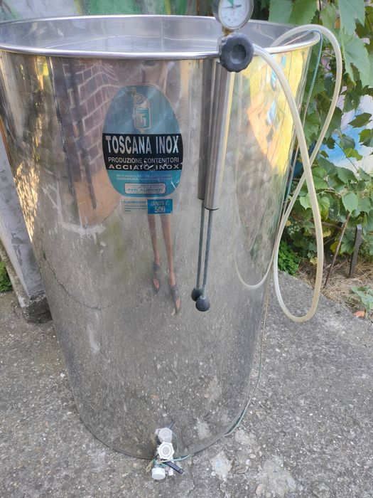 Butoi inox capac flotant