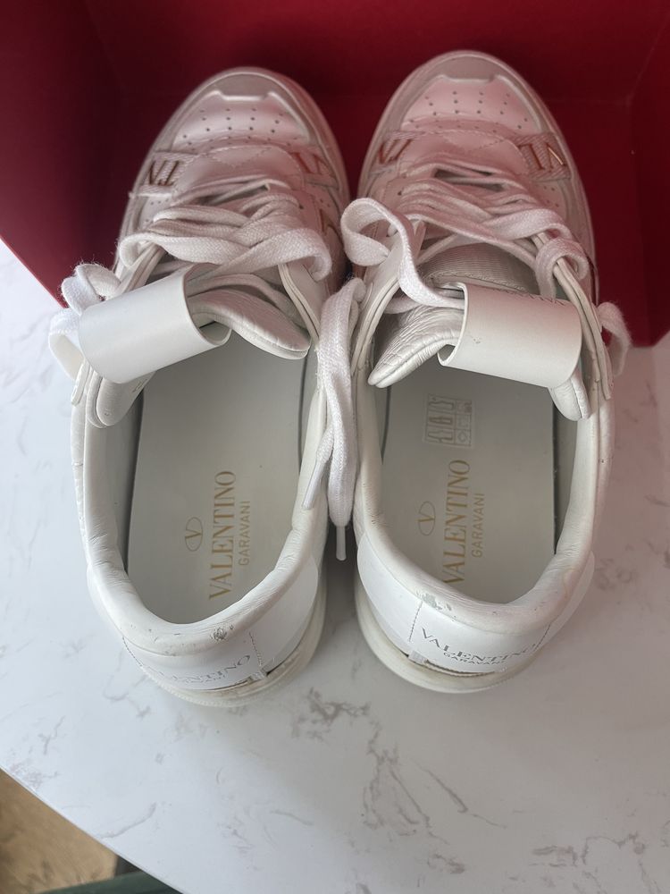 VALENTINO VL7N white and gold