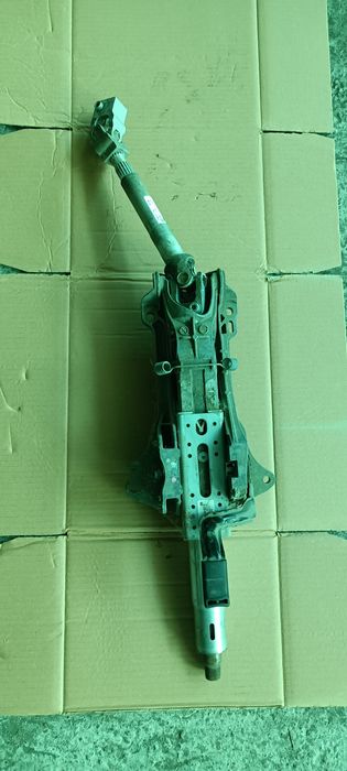 Ax volan direcție Infiniți Q30