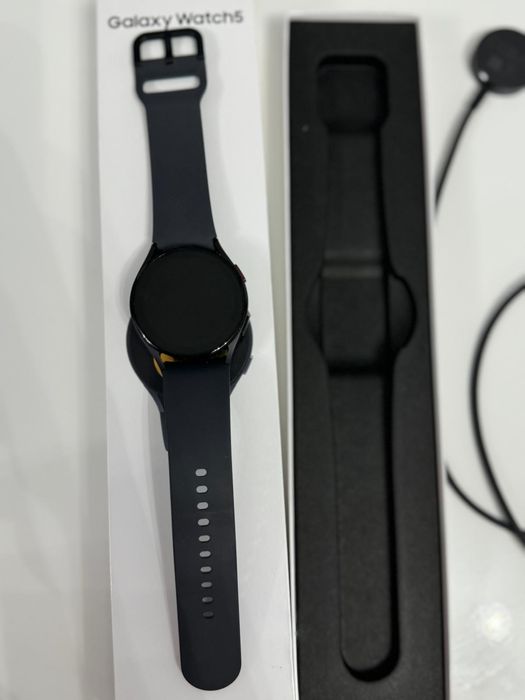 Samsung Galaxy  Smart Wach 5